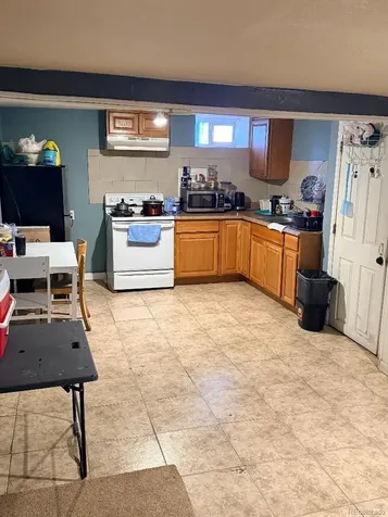 728 Emporia Street Aurora CO 80010