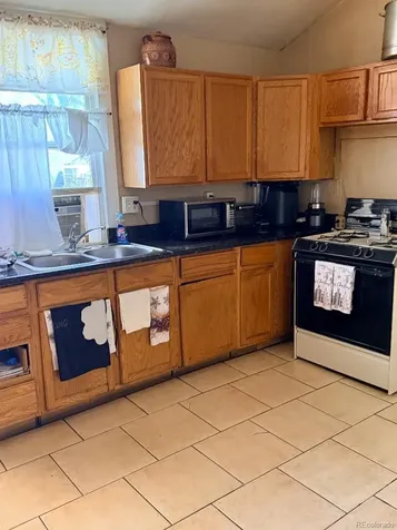 728 Emporia Street Aurora CO 80010