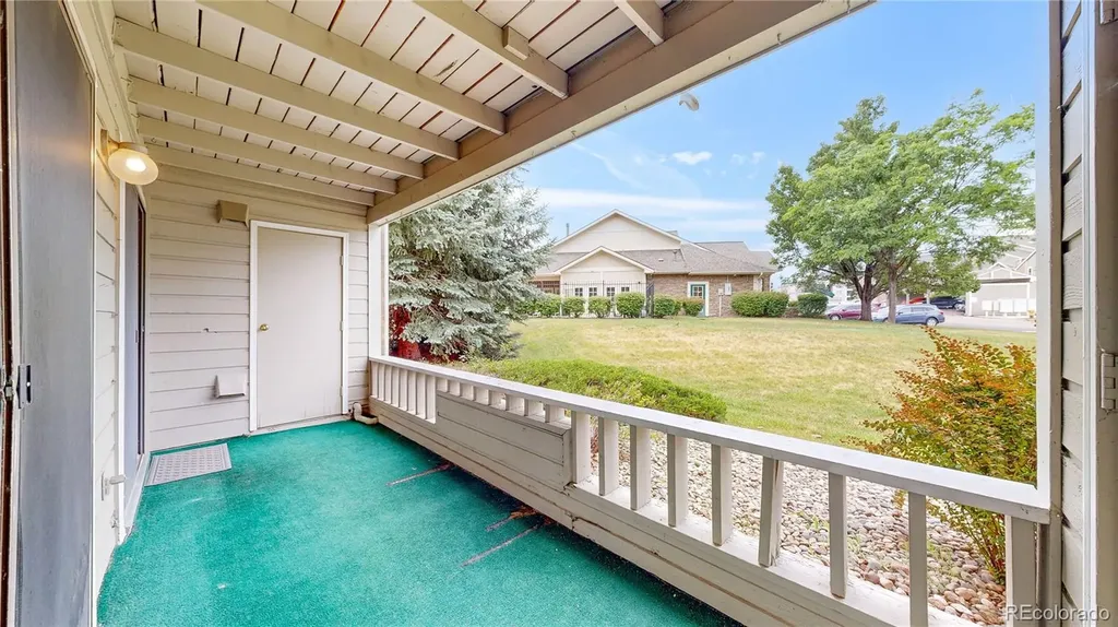 12024 W Cross Drive Littleton CO 80127