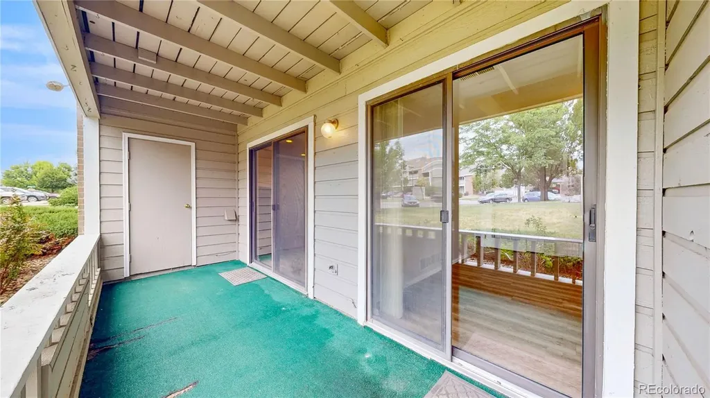 12024 W Cross Drive Littleton CO 80127