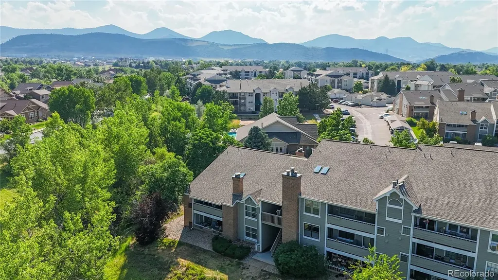 12024 W Cross Drive Littleton CO 80127