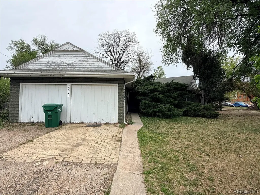 7570 Pikeview Court Lakewood CO 80214