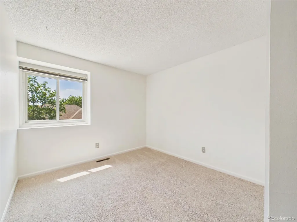 5572 S Zeno Court Centennial CO 80015