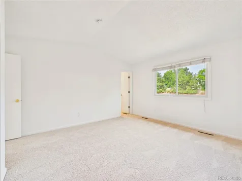 5572 S Zeno Court Centennial CO 80015