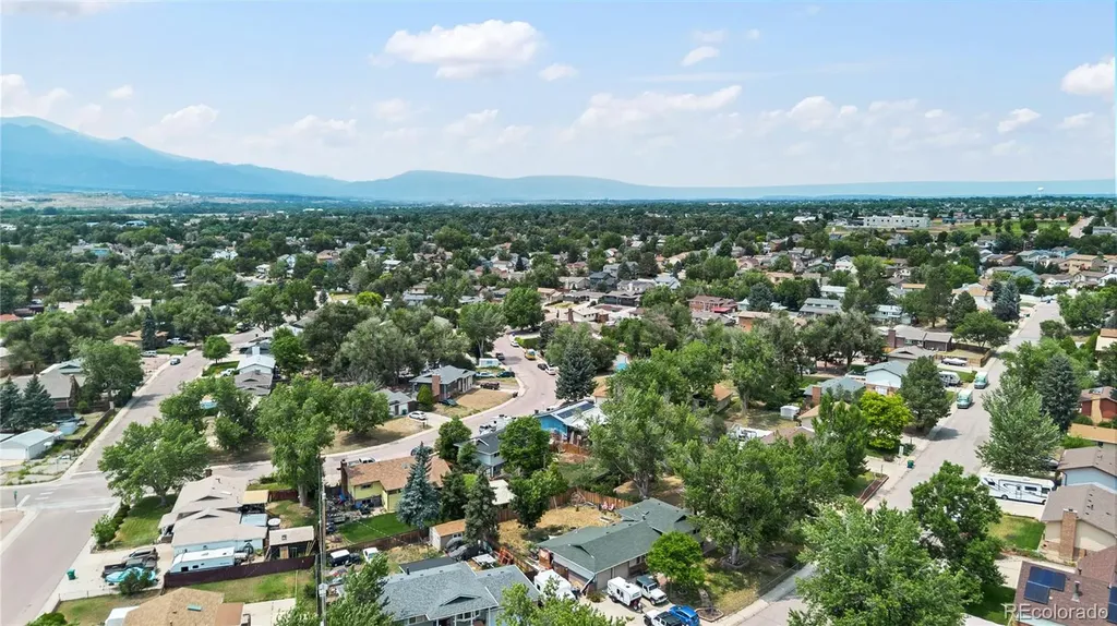 41 Landoe Lane Colorado Springs CO 80911