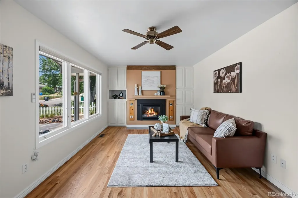 41 Landoe Lane Colorado Springs CO 80911