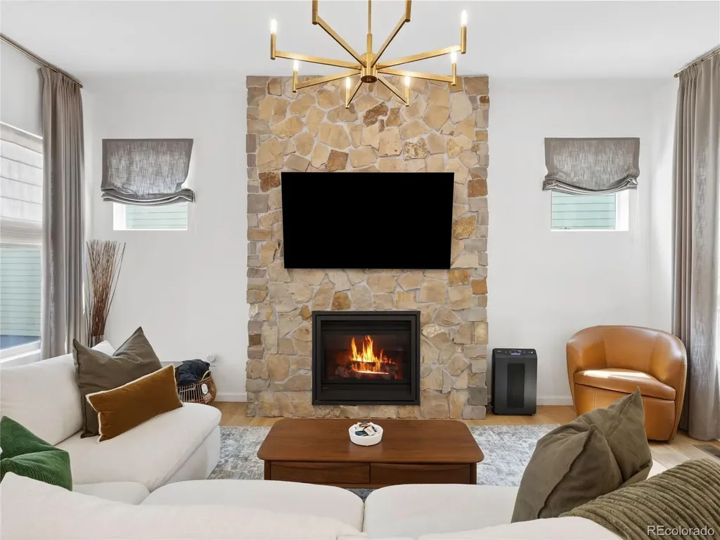 84 Mayflower Park Place Colorado Springs CO 80905