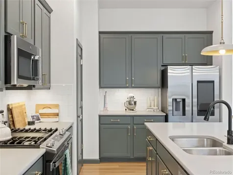 84 Mayflower Park Place Colorado Springs CO 80905