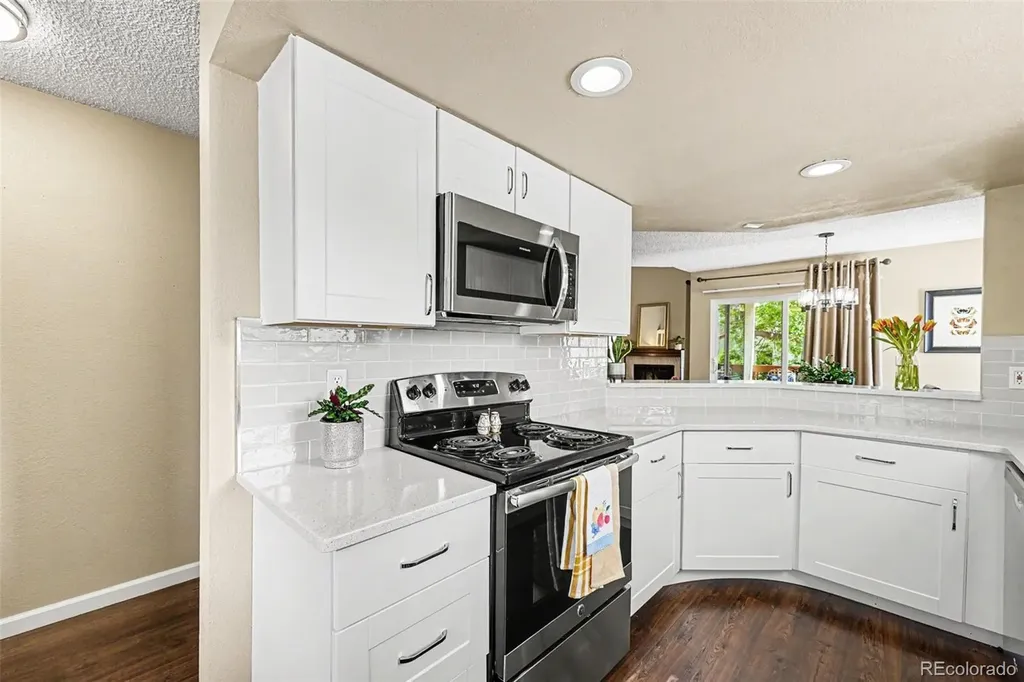 8452 Robb Circle Arvada CO 80005