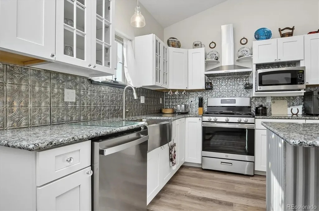 13867 County Road 270 Nathrop CO 81236