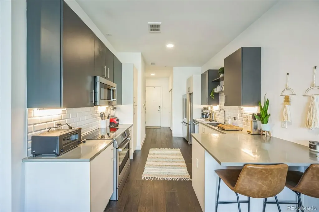 2525 Arapahoe Street Denver CO 80205