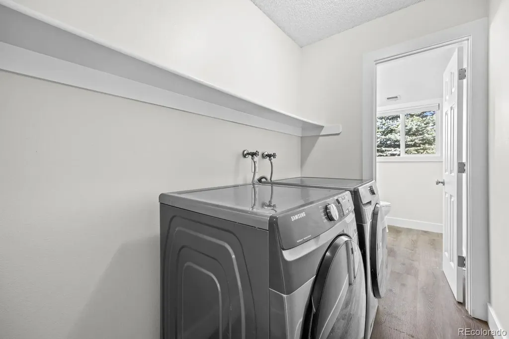 5948 S Van Gordon Street Littleton CO 80127