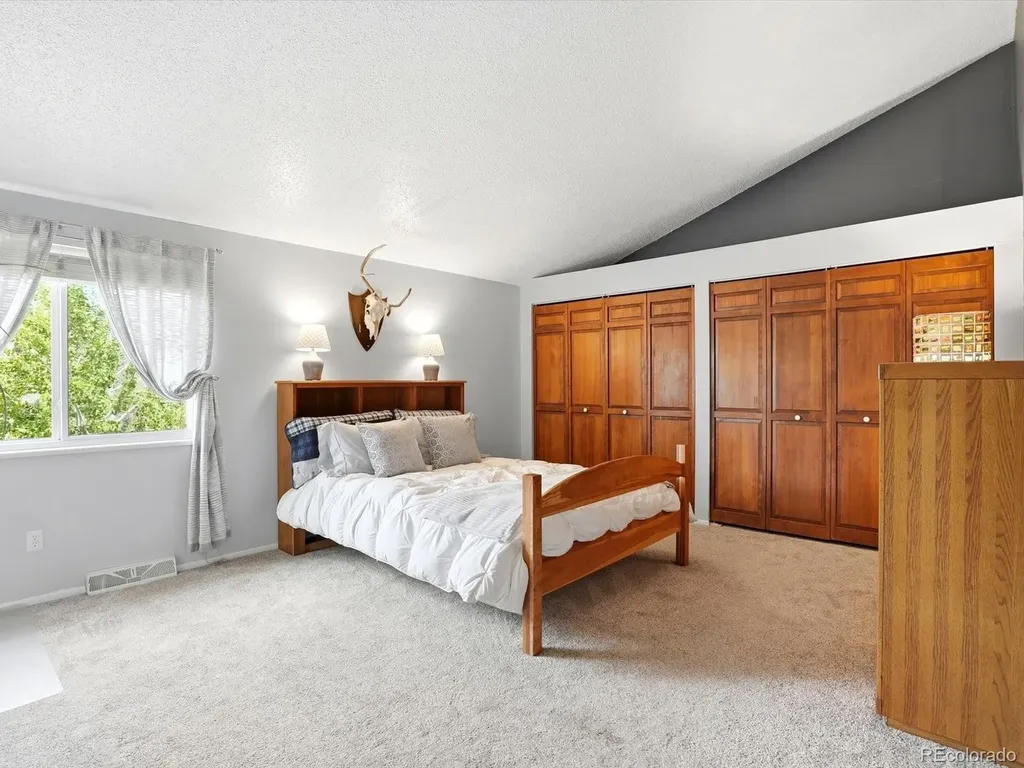 26197 S End Road Kittredge CO 80457