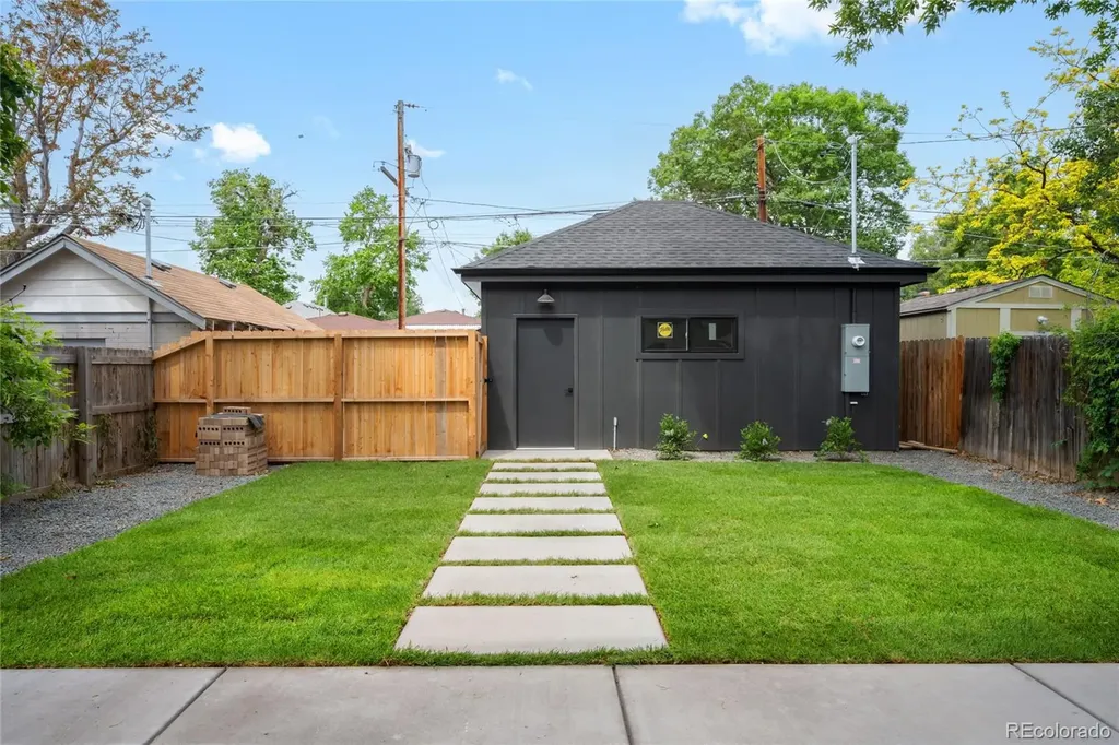 4131 Wyandot Street Denver CO 80211