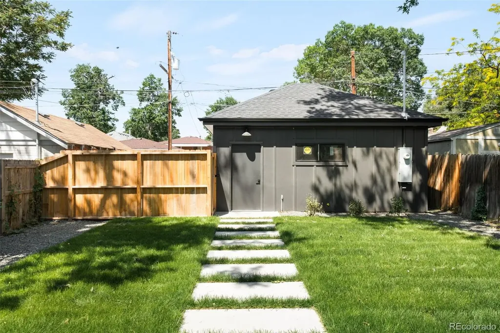 4131 Wyandot Street Denver CO 80211