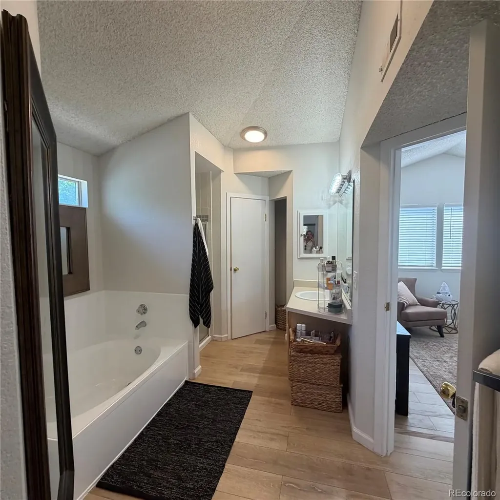 6001 S Yosemite Street Greenwood Village CO 80111