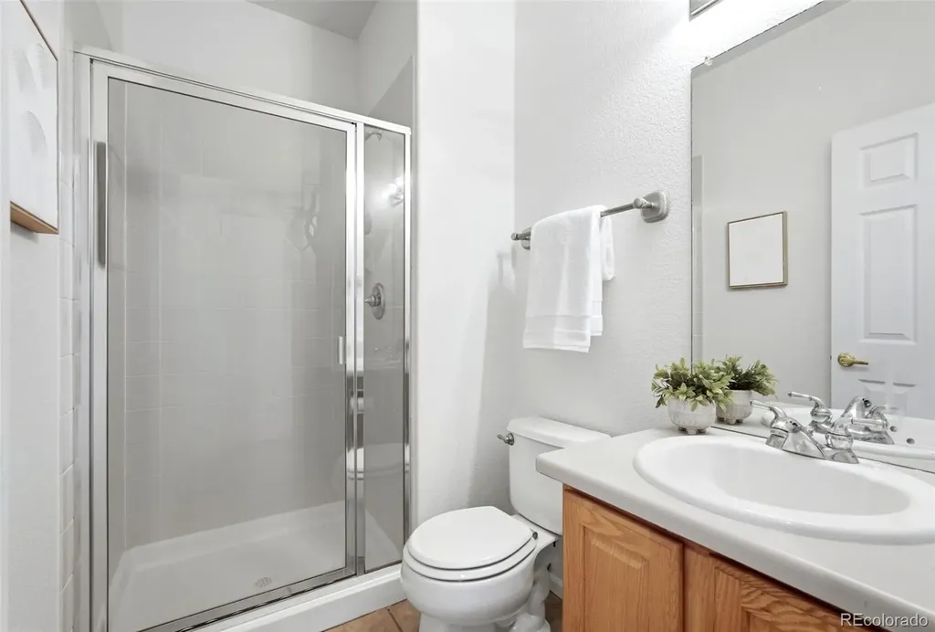 24725 E Gunnison Drive Aurora CO 80018