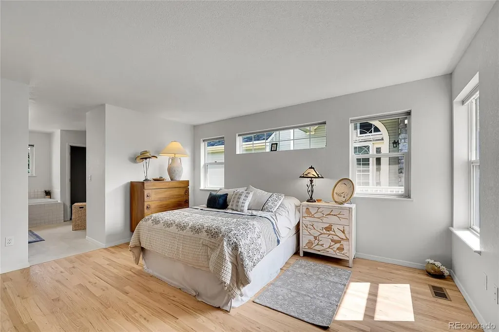 1732 Peregrine Lane Broomfield CO 80020