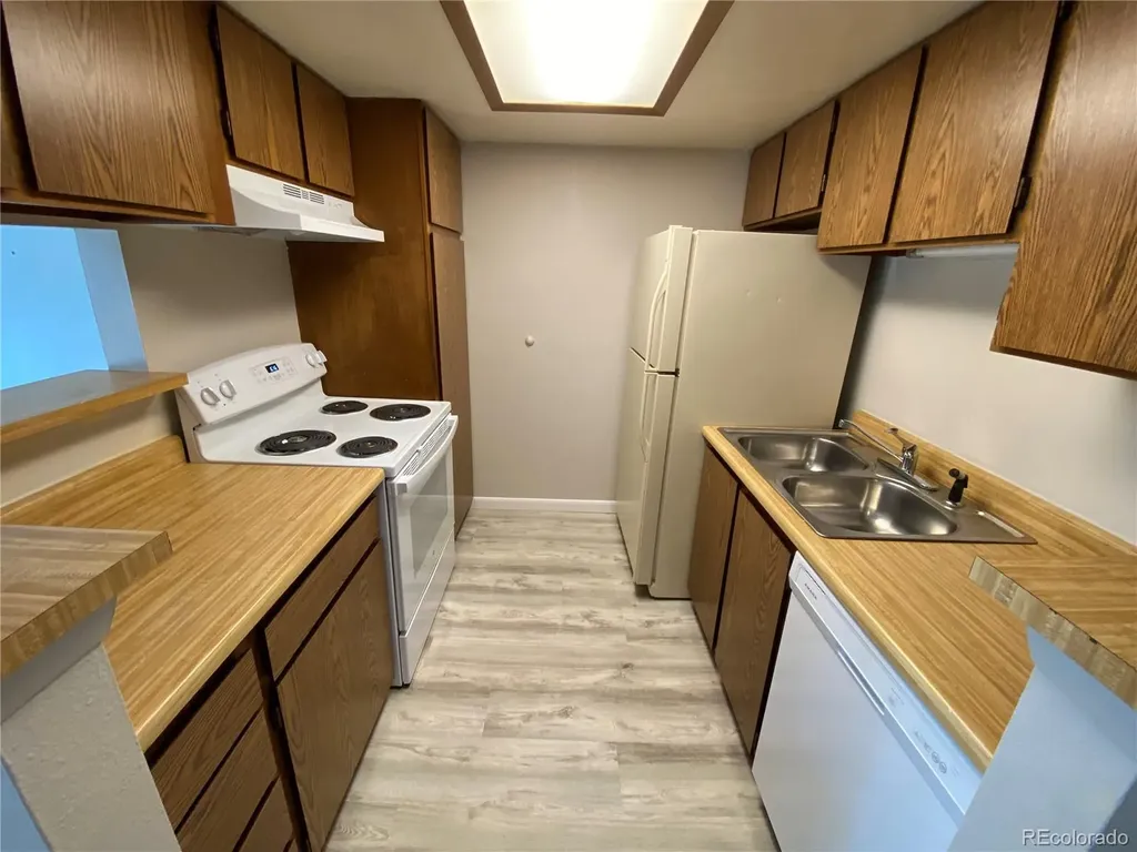 3412 S Eagle Street Aurora CO 80014