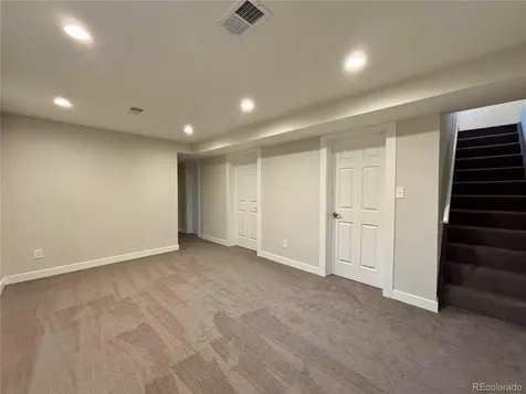 5564 Xapary Way Denver CO 80239