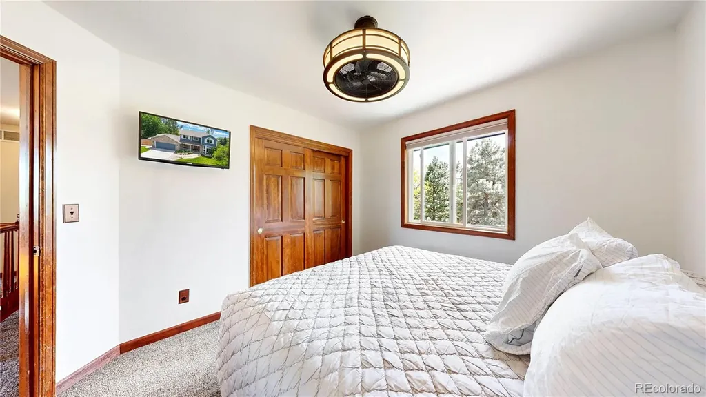 16482 W 55th Place Golden CO 80403