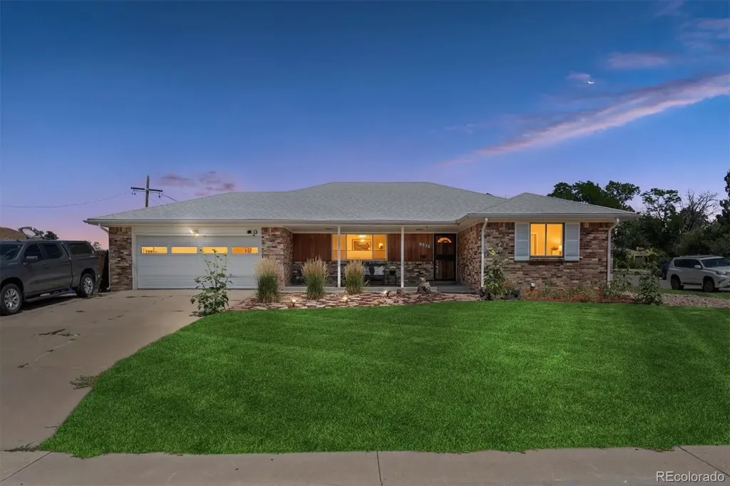 502 Tucson Street Aurora CO 80011