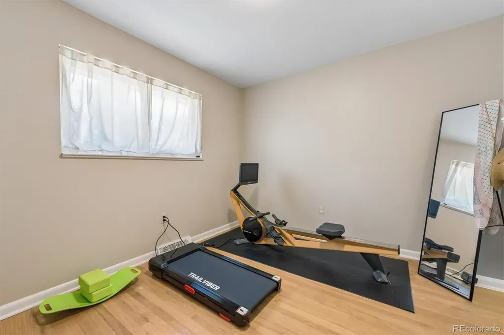 502 Tucson Street Aurora CO 80011