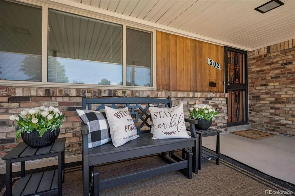 502 Tucson Street Aurora CO 80011