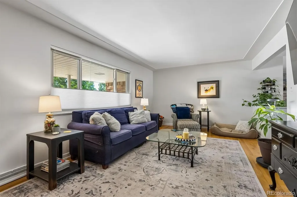 502 Tucson Street Aurora CO 80011