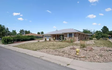 502 Tucson Street Aurora CO 80011