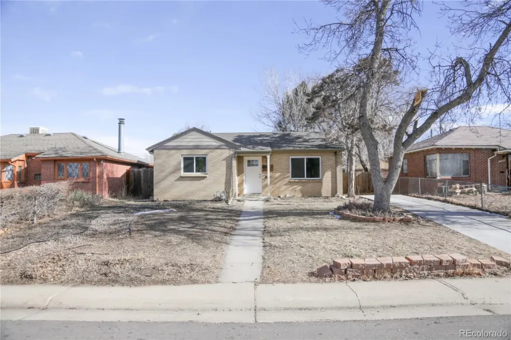 3290 Magnolia Street Denver CO 80207