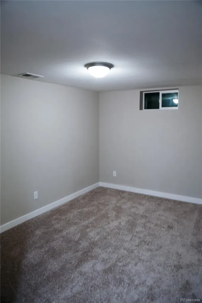 3290 Magnolia Street Denver CO 80207