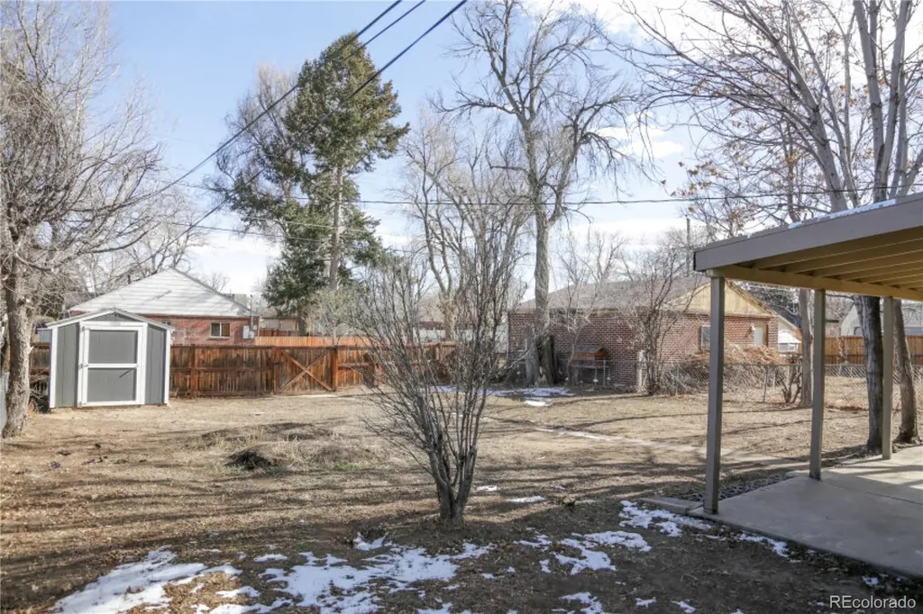 3290 Magnolia Street Denver CO 80207