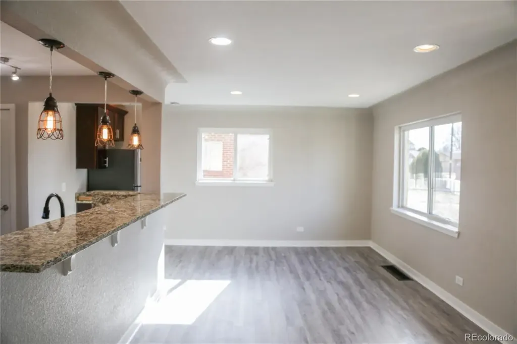 3290 Magnolia Street Denver CO 80207