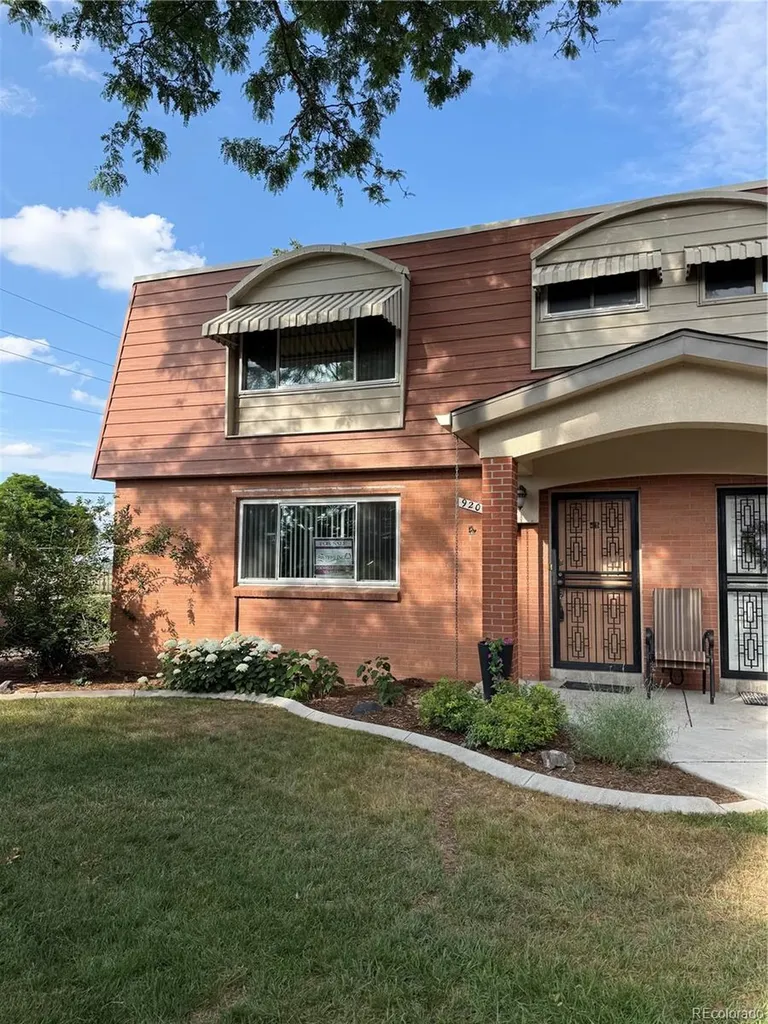 9207 E Center Avenue Denver CO 80247