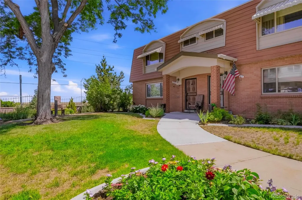 9207 E Center Avenue Denver CO 80247