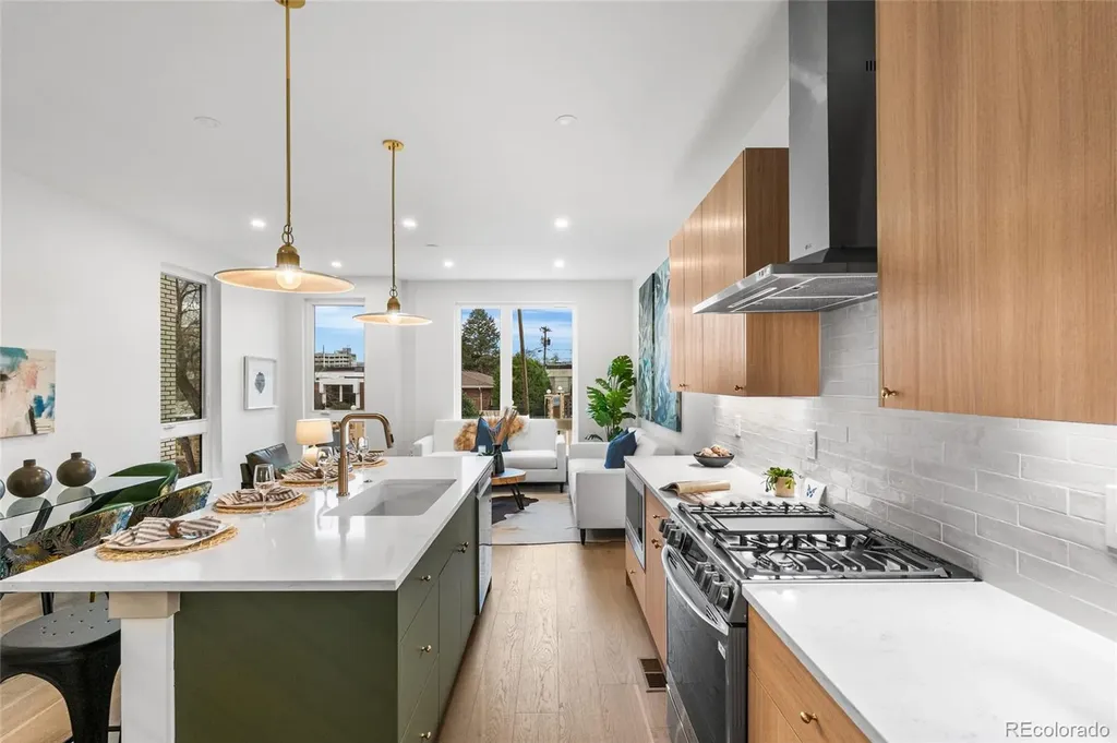 1240 N Zenobia Street Denver CO 80204