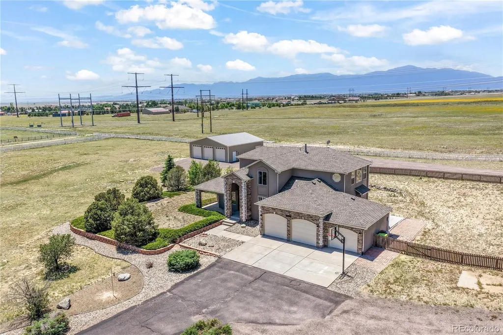 8524 Towner Avenue Peyton CO 80831