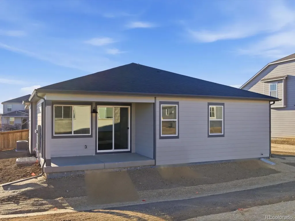 8906 Rifle Street Commerce City CO 80022