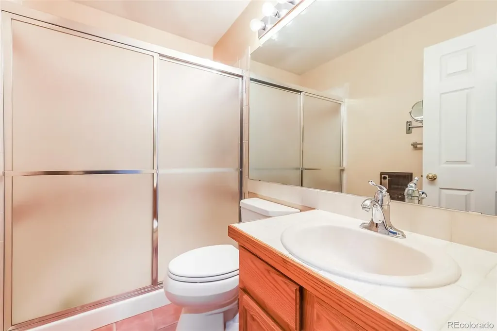 5431 W Iliff Drive Denver CO 80227