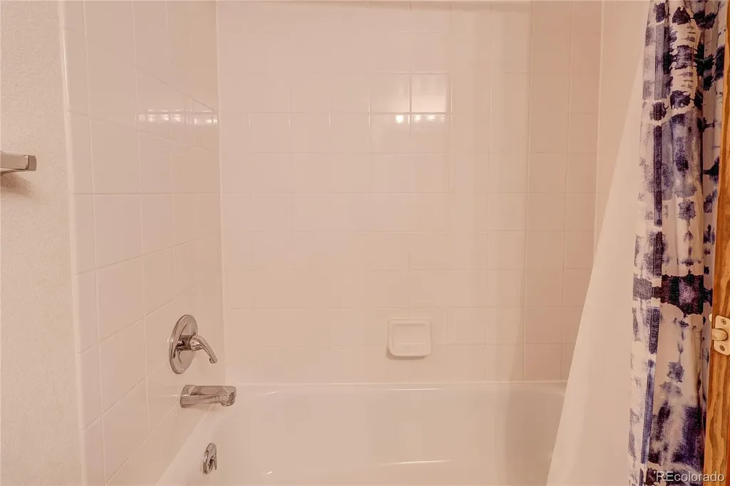 8256 W Clifton Avenue Littleton CO 80128