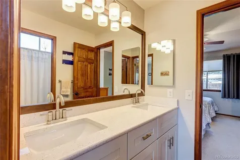 8256 W Clifton Avenue Littleton CO 80128