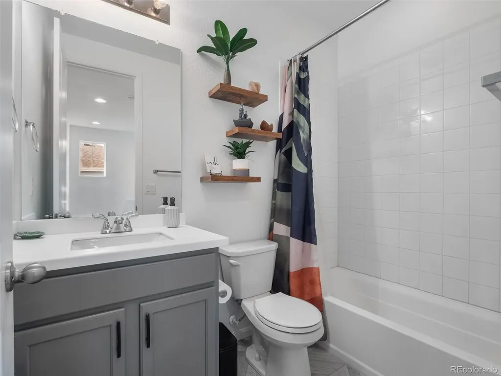 27436 E Archer Avenue Aurora CO 80018