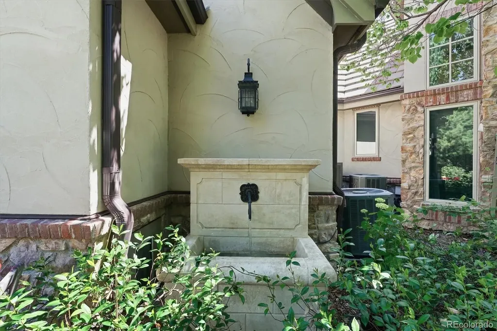 4053 E Iris Court Greenwood Village CO 80121