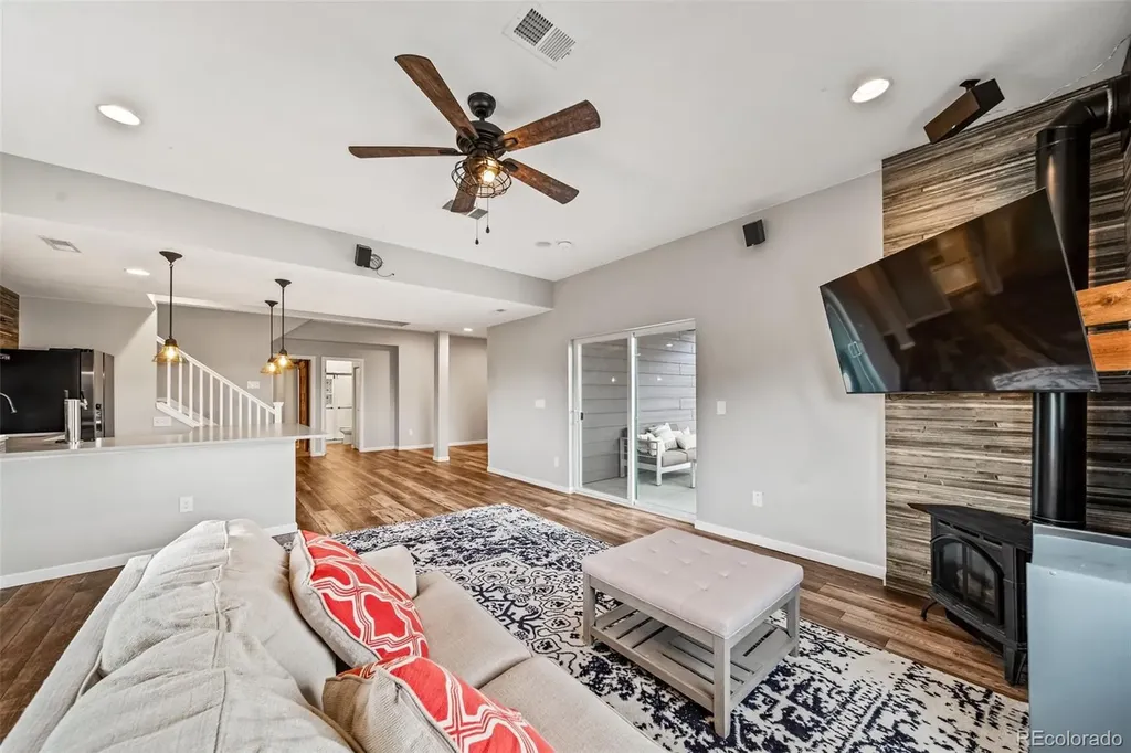9300 Dunraven Street Arvada CO 80007