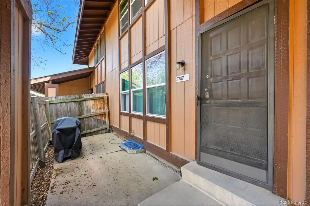 3747 S Granby Way Aurora CO 80014