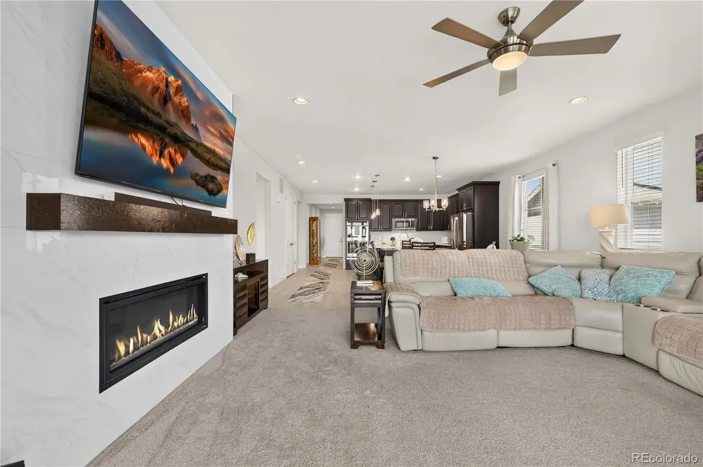 39220 Braxton Lane Elizabeth CO 80107