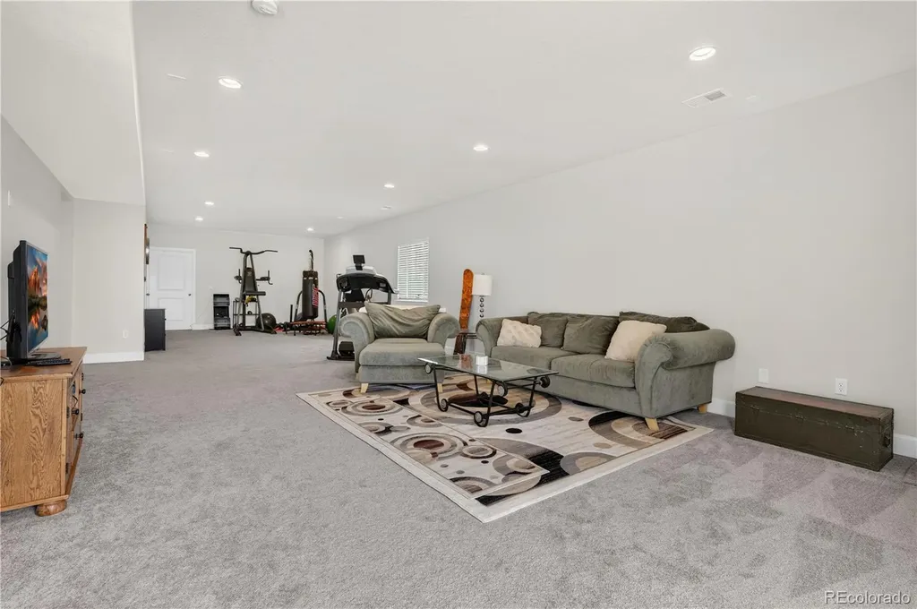 39220 Braxton Lane Elizabeth CO 80107