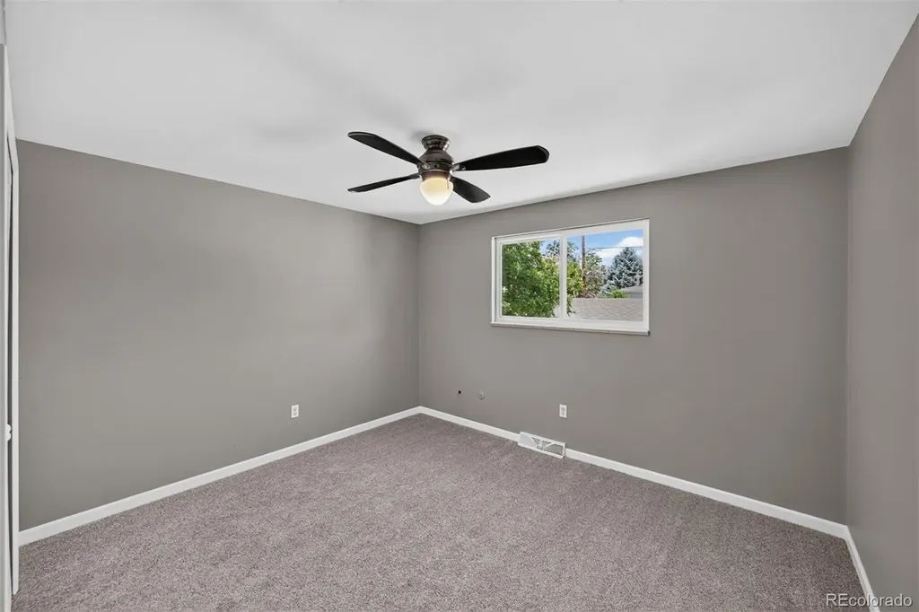 9605 Damon Drive Denver CO 80260