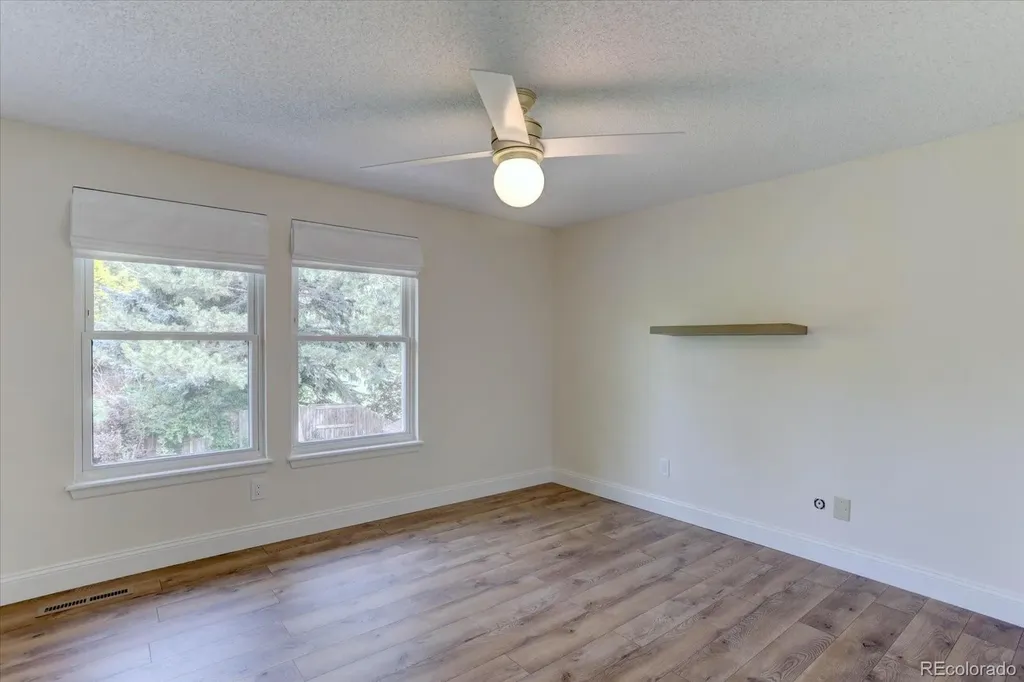 7643 Sunshine Peak Littleton CO 80127